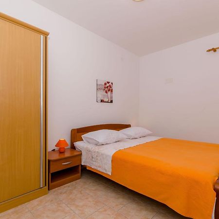 Apartments Helena Ivan Dolac Exterior photo